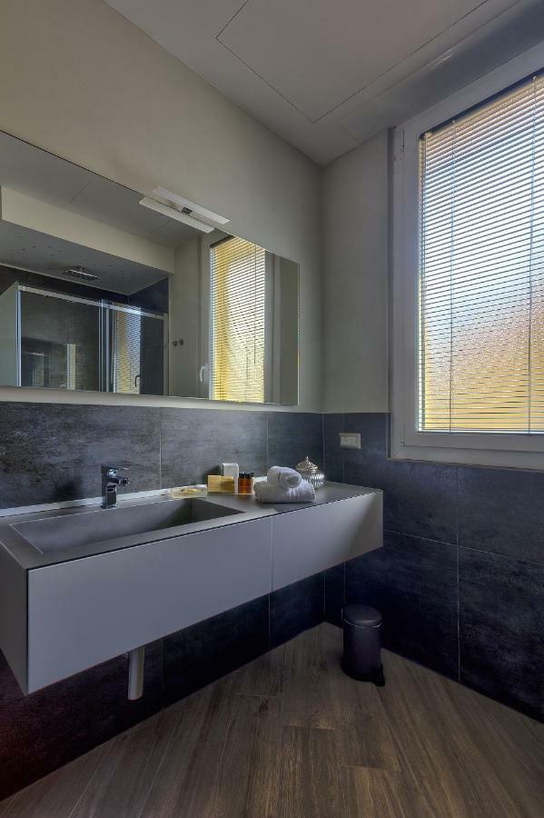 La Perla Di San Frediano Appartement Florence Buitenkant foto